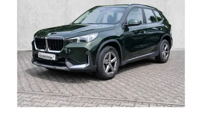 Gebraucht BMW X1 Shadowline 150 PS (110 kW) 2023 Sanremo grün SUV