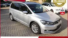 Gebraucht 2016 VW Touran Comfortline Van / Kleinbus | 10.964 € (Fairer Preis)