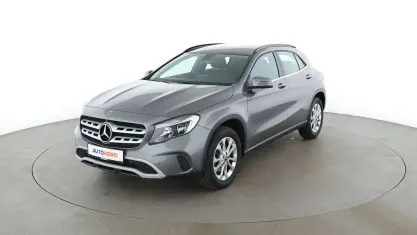 Gebraucht Mercedes GLA180 Style 122 PS (89 kW) 2018 Grau SUV