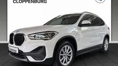 Alpinweiß uni Gebraucht 2021 BMW X1 Sport Line SUV | 23.980 € (Fairer Preis)