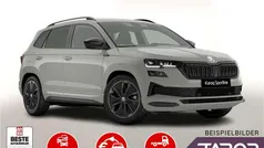 Stahlgrau Neu 2025 Skoda Karoq SUV | 37.988 € (Fairer Preis)