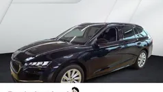Schwarz Gebraucht 2024 Skoda Octavia Selection Kombi | 28.443 € (Fairer Preis)