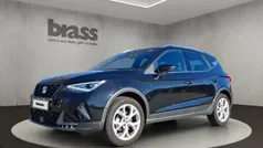 Mitternachtsschwarz Gebraucht 2023 Seat Arona FR SUV | 22.950 € (Fairer Preis)