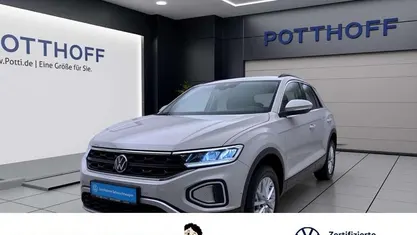 Gebraucht 2024 VW T-Roc Life SUV | 23.977 € (Fairer Preis)