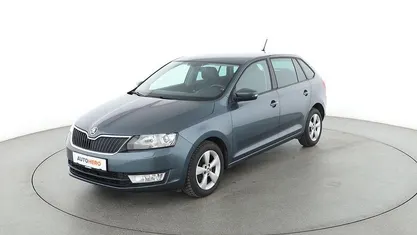 Gebraucht Skoda Rapid Joy 110 PS (80 kW) 2016 Grau Limousine