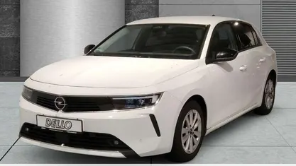 Jade weiss/arktis weiss Gebraucht 2022 Opel Astra Business Edition Limousine | 17.490 € (Fairer Preis)