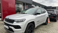 Zweifarblackierung glacier si Gebraucht 2022 Jeep Compass SUV | 29.777 € (Fairer Preis)