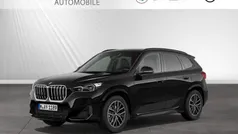 Black sapphire metallic Neu 2025 BMW X1 M Sport SUV | 47.390 € (Fairer Preis)