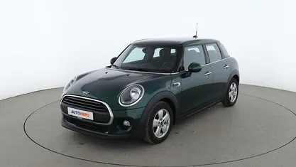 Usata Mini ONE 102 CV (75 kW) 2018 Verde Utilitaria