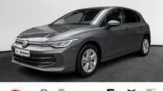Gebraucht 2024 VW Golf VIII Life Limousine | 23.990 € (Fairer Preis)