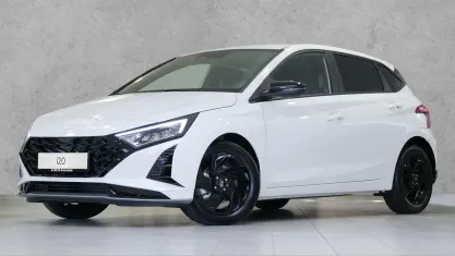 Nuova Hyundai i20 Blackline 90 CV (66 kW) 2026 Bianco Utilitaria