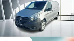 Brillantsilber Gebraucht 2019 Mercedes Vito Van | 22.598 € (Guter Preis)