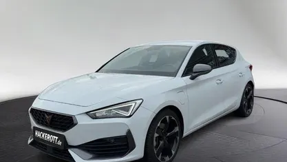 Gebraucht Cupra Leon Basis 204 PS (150 kW) 2022 Weiss Limousine