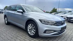 Silber Gebraucht 2023 VW Passat Business Kombi | 25.970 € (Guter Preis)