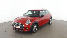 Rot Gebraucht 2015 Mini ONE Kleinwagen | 10.380 € (Fairer Preis)