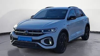 Pure white Gebraucht 2025 VW T-Roc R-line SUV | 34.430 € (Fairer Preis)