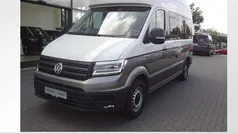 Candyweiß/mojave beige metallic Gebraucht 2024 VW California California Van | 68.890 € (Fairer Preis)
