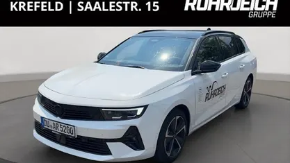 Weiss Gebraucht 2024 Opel Astra GS Line Kombi | 23.990 € (Fairer Preis)