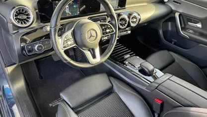 Blau Gebraucht 2021 Mercedes C180 Coupé | 24.850 € (Superpreis)