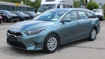 Gebraucht Kia Ceed Sportswagon Attract 120 PS (88 kW) 2022 Grau Kombi