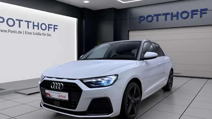 Weiss Gebraucht 2025 Audi A1 Sportback Advanced Kleinwagen | 27.450 € (Fairer Preis)