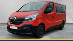 Rot Gebraucht 2021 Renault Trafic Life Van | 33.390 €