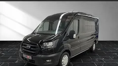 Obsidianschwarz (schwarz) Gebraucht 2023 Ford Transit Trend Van / Kleinbus | 39.880 € (Fairer Preis)