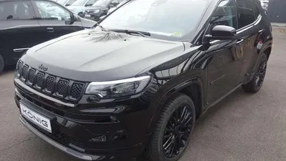 Gebraucht 2023 Jeep Compass Altitude SUV | 27.997 € (Fairer Preis)