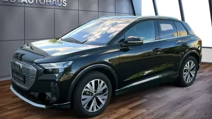 Gebraucht Audi Q4 e-tron Advanced Plus 150 kW (204 PS) 2024 Schwarz SUV