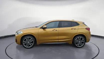 Używany BMW X2 M Sport 136 KM (100 kW) 2022 Złoty SUV