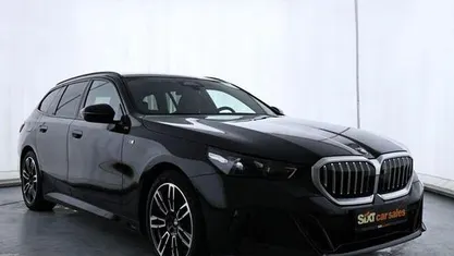Gebraucht BMW 520 M Sport 197 PS (144 kW) 2025 Kombi