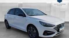Serenity white Gebraucht 2024 Hyundai i30 Advantage Limousine | 24.990 € (Fairer Preis)