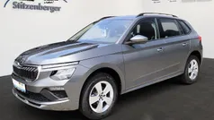 Graphitegrau metallic Neu 2025 Skoda Kamiq Selection SUV | 23.990 € (Fairer Preis)