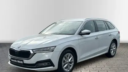 Używany Skoda Octavia Style 116 KM (85 kW) 2022 Biały Kombi