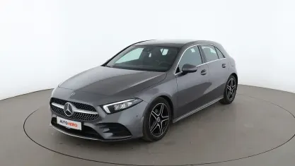 Gebraucht Mercedes A180 AMG line 136 PS (100 kW) 2022 Grau Limousine