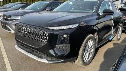 Gebraucht Audi Q3 Sportback 204 PS (150 kW) 2026 SUV