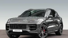 Gebraucht 2025 Porsche Cayenne S E-Hybrid SUV | 138.900 € (Fairer Preis)