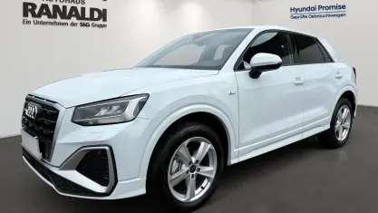 Gebraucht Audi Q2 S-line plus 150 PS (110 kW) 2025 Gletscherweiß metallic SUV