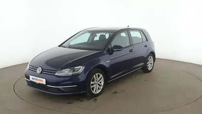 Usado VW Golf VII Comfortline 131 HP (96 kW) 2019 Azul Sedan