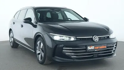 Gebraucht VW Passat IQ Drive 110 PS (80 kW) 2025 Schwarz Kombi