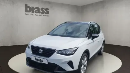 Gebraucht Seat Arona FR 116 PS (85 kW) 2024 Nevada weiß metallic / midnight schwarz metallic SUV