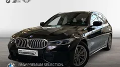 Saphirschwarz Gebraucht 2024 BMW 330 M Sport Kombi | 42.990 € (Fairer Preis)
