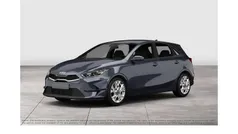 (h8g) dark penta met Neu 2025 Kia Ceed Style Limousine | 26.380 € (Fairer Preis)