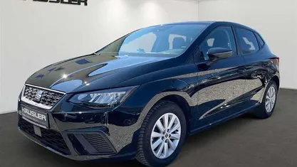 Midnight schwarz metallic Gebraucht 2023 Seat Ibiza Style Limousine | 15.900 € (Fairer Preis)