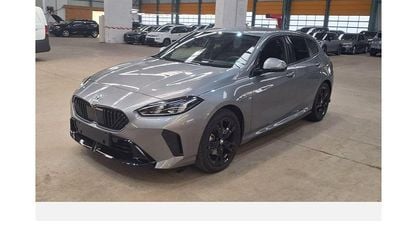 Używany BMW 120 M Sport 163 KM (119 kW) 2025 Szary Hatchback