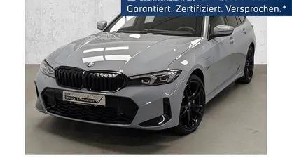Gebraucht BMW 320e M Sport 204 PS (150 kW) 2023 Grau Kombi
