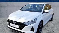 Polar white / sol Gebraucht 2021 Hyundai i20 Intro Edition Limousine | 13.810 € (Guter Preis)