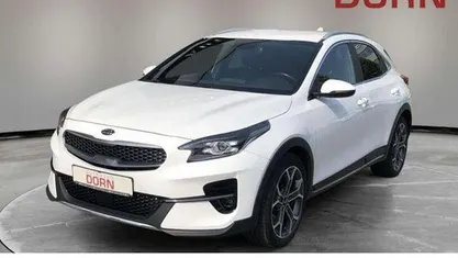Weiß Gebraucht 2021 Kia XCeed SUV | 18.990 € (Fairer Preis)
