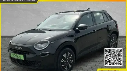 Gebraucht Fiat 600 Basis 101 PS (74 kW) 2025 Cinema schwarz SUV