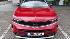 Rot (kosmos rot metallic) Gebraucht 2022 Opel Mokka Elegance SUV | 19.990 € (Fairer Preis)